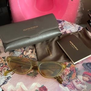 New Oliver Peoples yellow cat eye sunglasses rare
